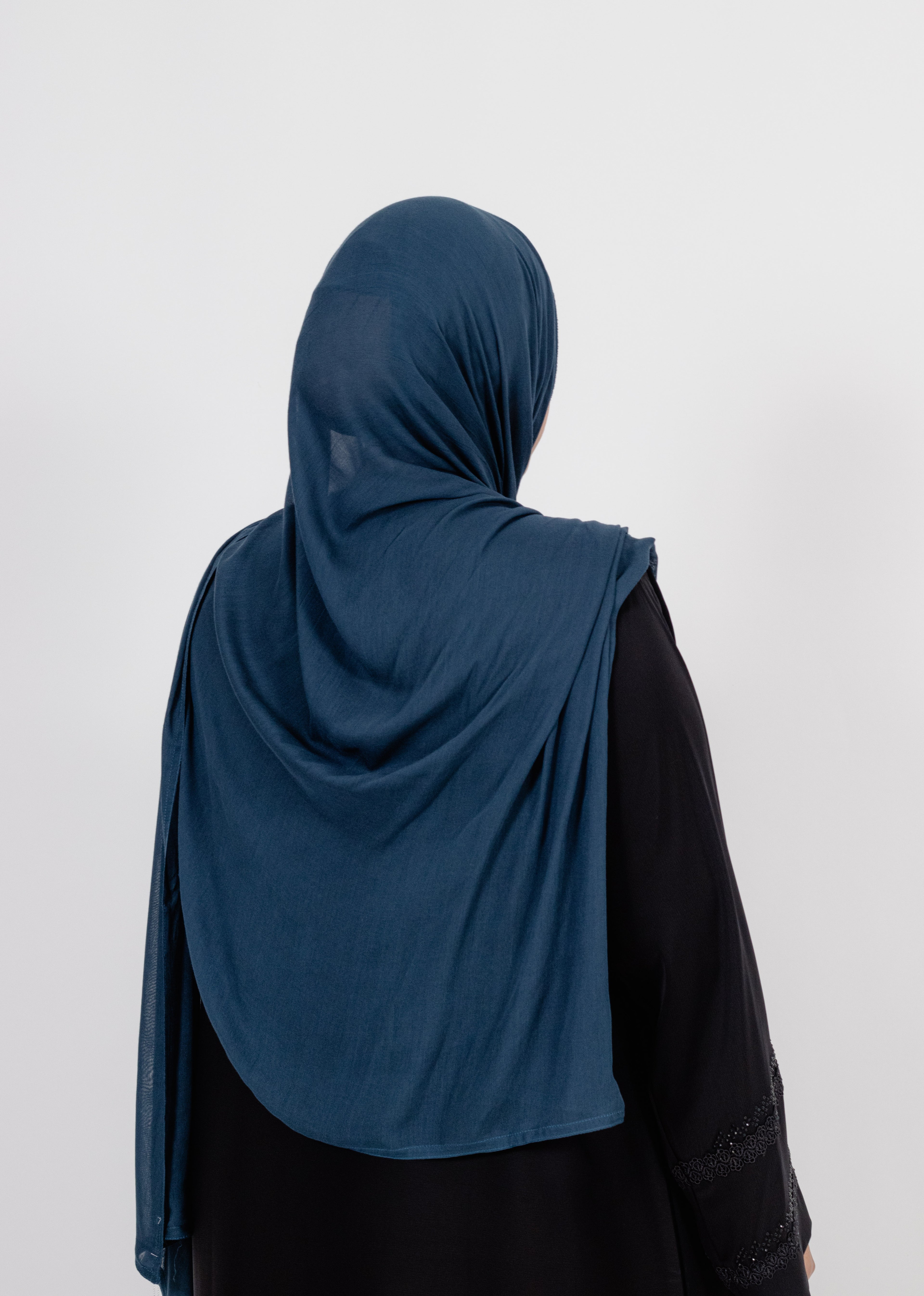Premium Bamboo Modal Hijab with Cotton/Spandex Undercap – Soft, Breathable, Non-Slip Headscarf Set