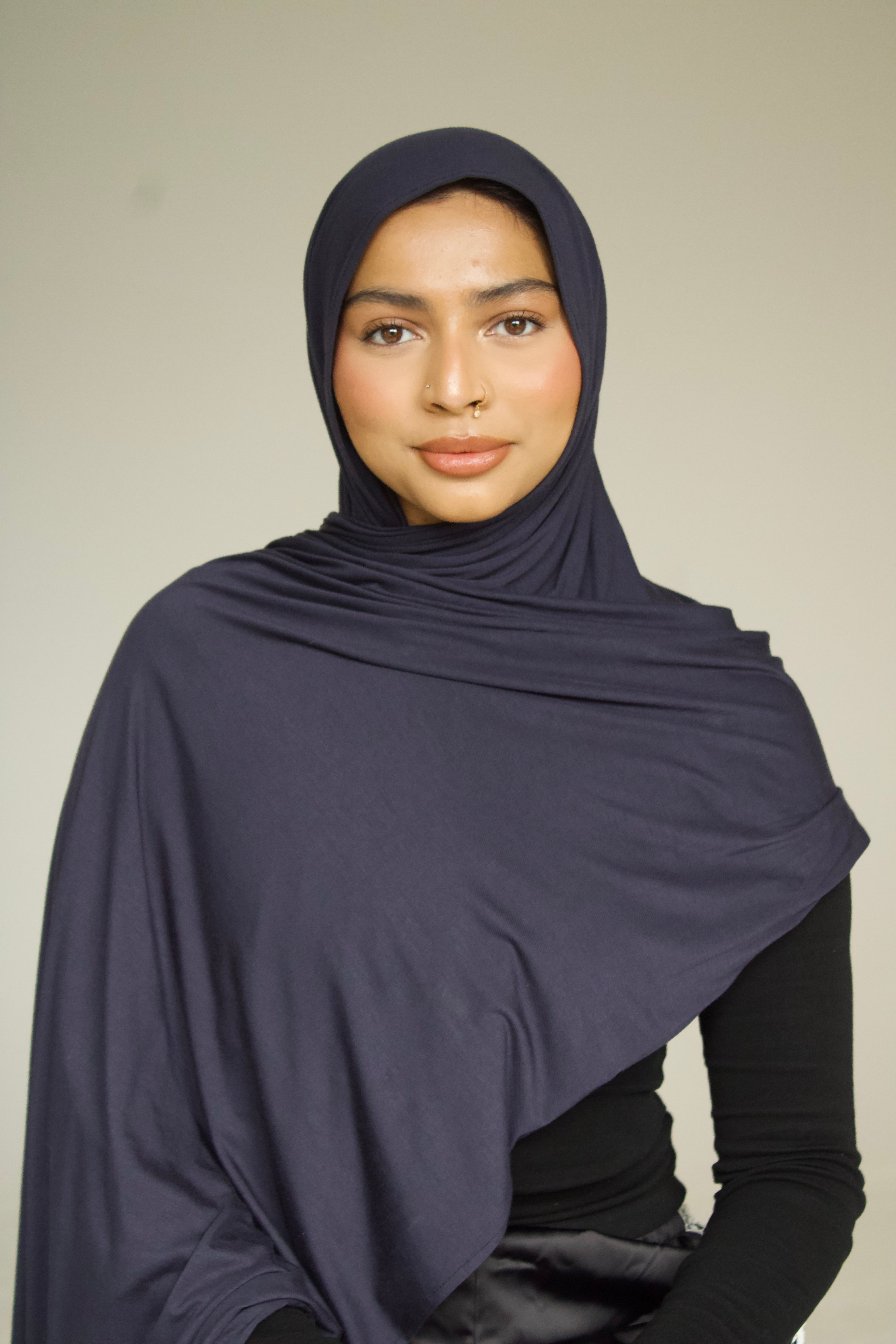 Luxury Bamboo Jersey Hijab – Ultra-Soft, Breathable & Long-Lasting
