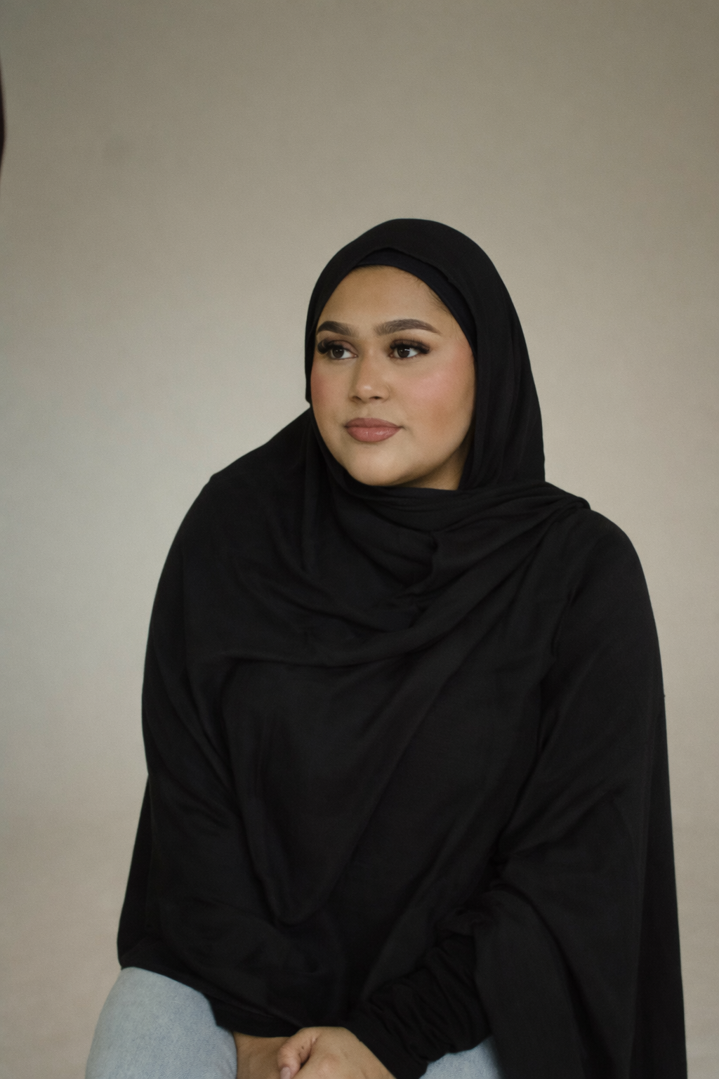 Premium Bamboo Modal Hijab with Cotton/Spandex Undercap – Soft, Breathable, Non-Slip Headscarf Set